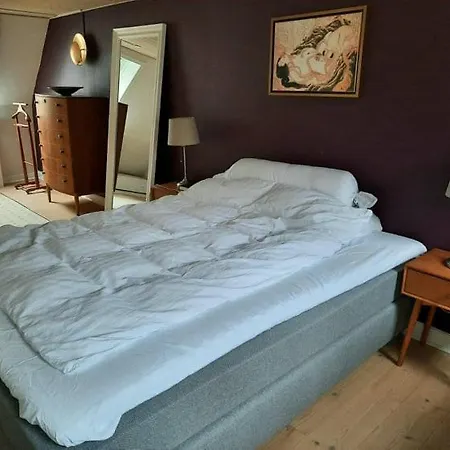 Idyllisk Byhus I Centrum Af Svendborg לינה וארוחת בוקר סבנדבורג